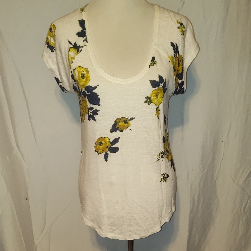 Lucky Brand women's cream and yellow floral scoop neck Size Medium